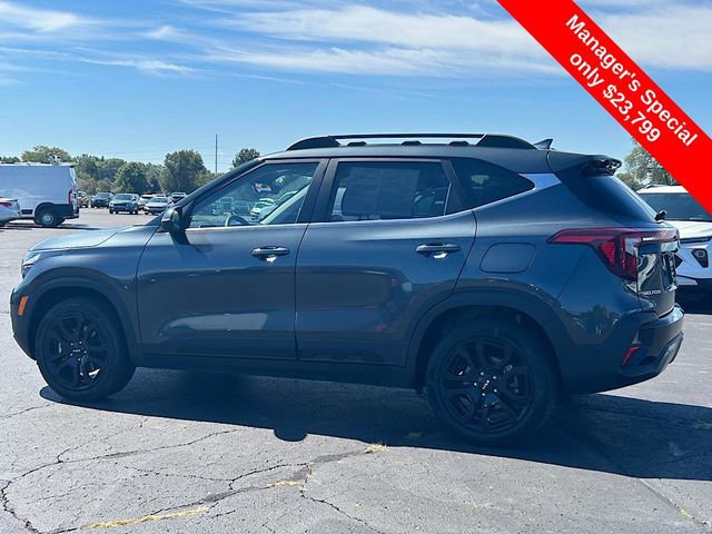 Certified 2024 Kia Seltos X-Line image 11