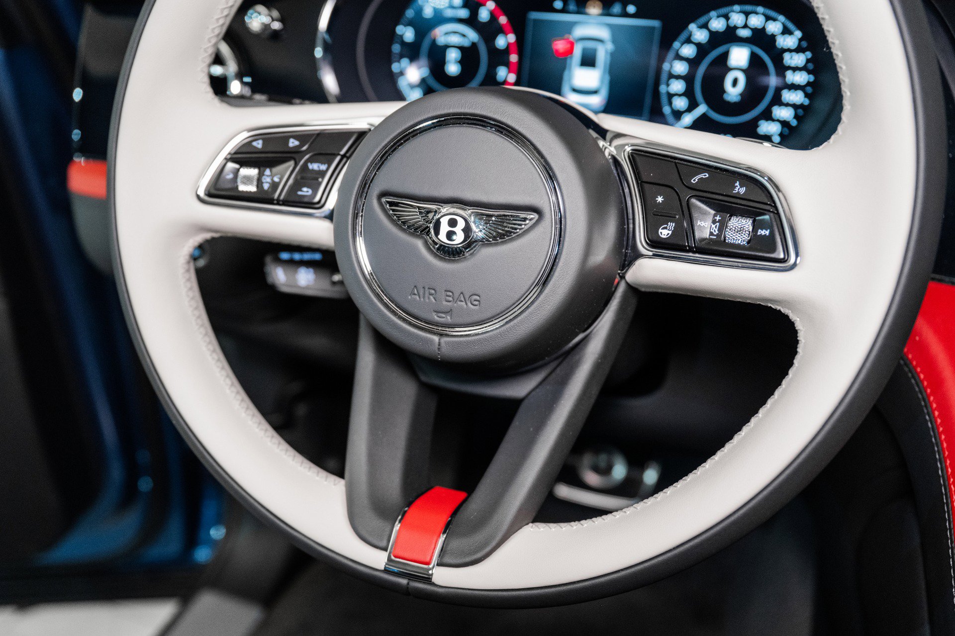 New 2025 Bentley Bentayga Extended Wheelbase image 64