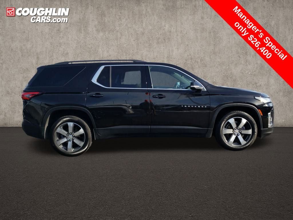 Used 2022 Chevrolet Traverse LT w/ LT Premium Package image 7