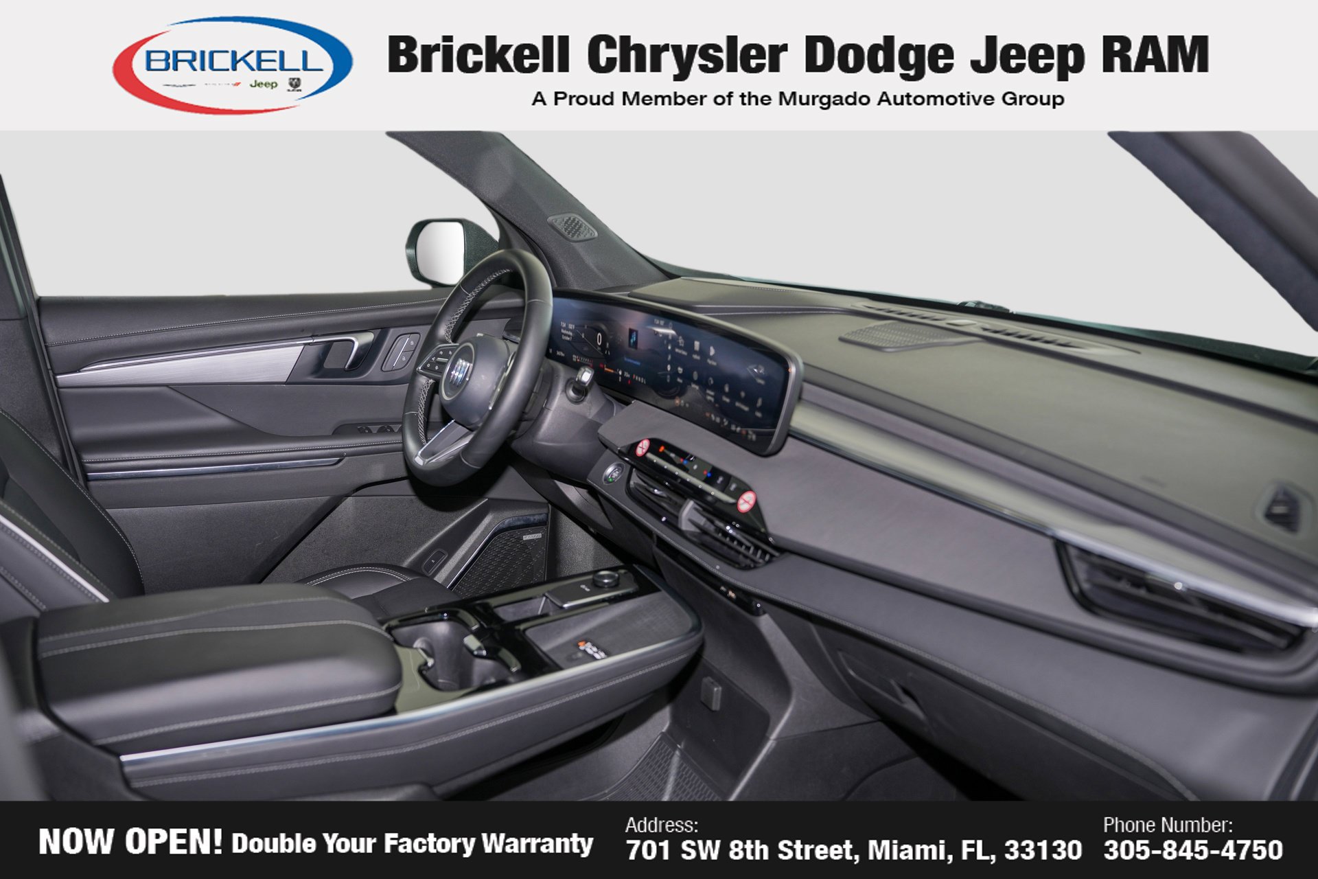 Used 2025 Buick Enclave Preferred FWD image 19