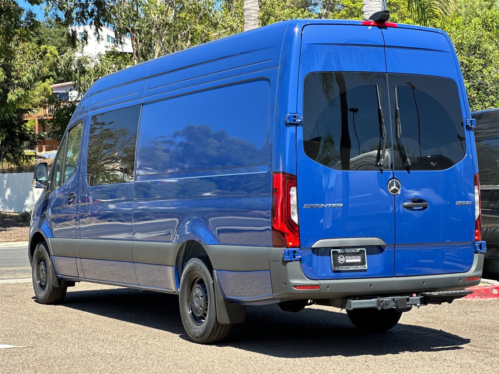 Used 2024 Mercedes-Benz Sprinter 2500 image 5