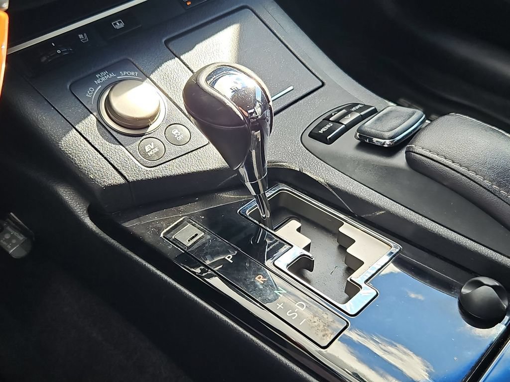 Used 2015 Lexus ES 300h w/ Navigation System Package FWD image 20