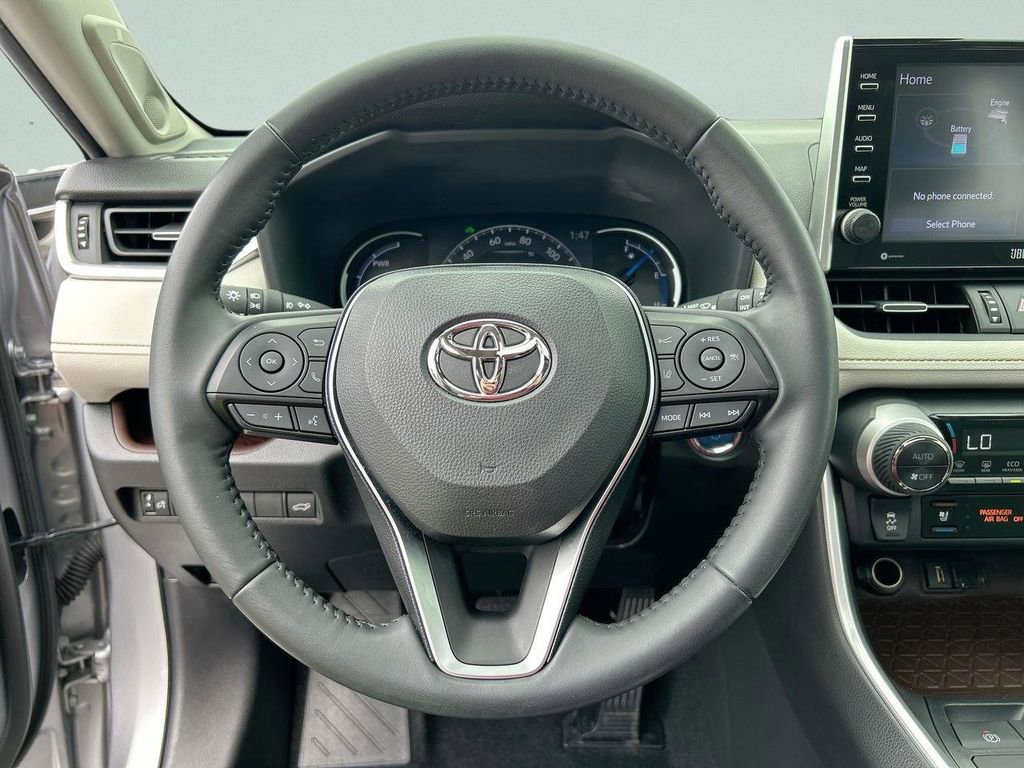Used 2022 Toyota RAV4 Limited image 35