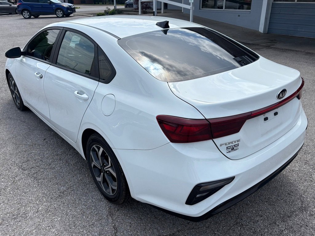 Used 2021 Kia Forte LXS FWD image 6
