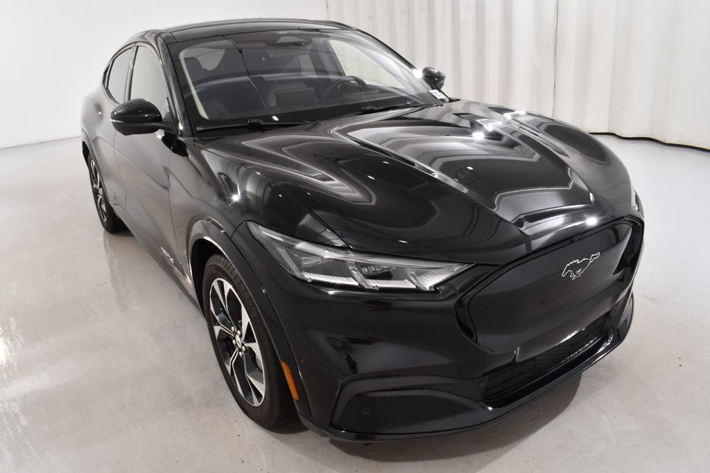 Used 2023 Ford Mustang Mach-E Premium AWD/4WD image 4