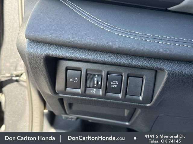 Used 2025 Subaru Outback Limited image 28