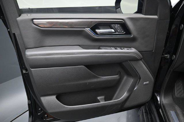 Used 2025 GMC Yukon Elevation w/ LPO, Floor Liner Package RWD image 11