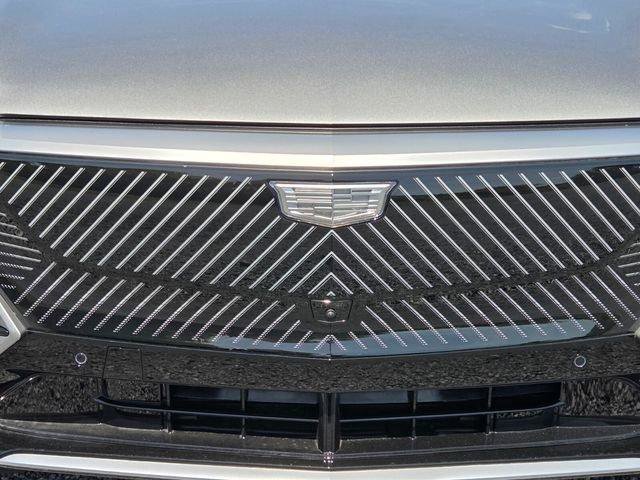 New 2026 Cadillac Lyriq Premium Luxury AWD/4WD image 9