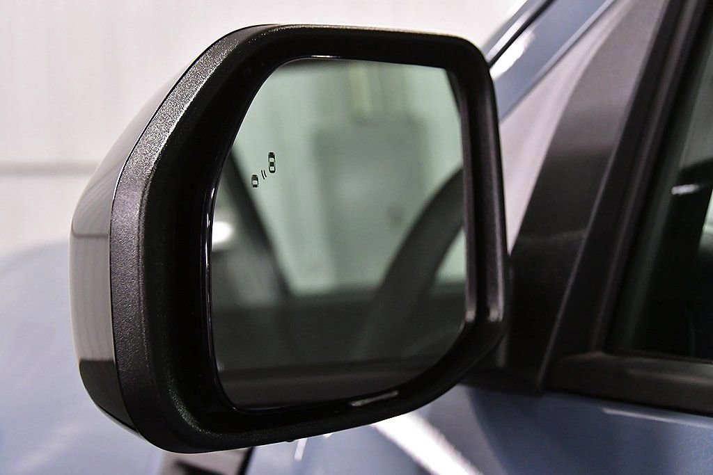 New 2025 Ford Maverick XLT w/ XLT Luxury Package FWD image 13