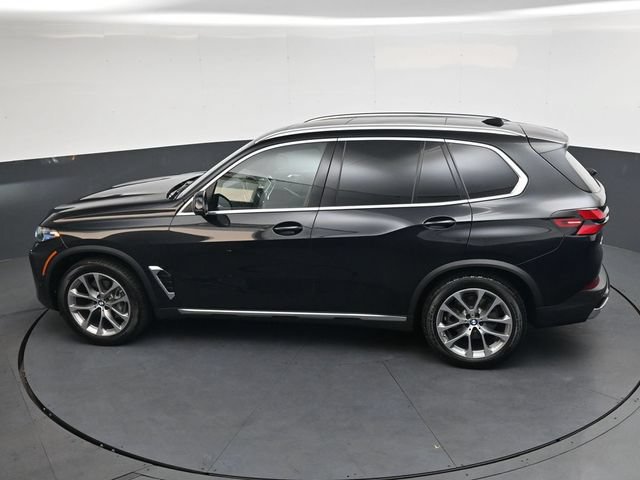 Certified 2024 BMW X5 xDrive40i w/ Premium Package AWD/4WD image 29