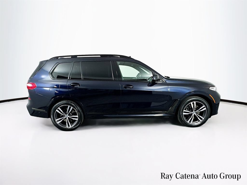 Used 2021 BMW X7 xDrive40i w/ M Sport Package AWD/4WD image 8