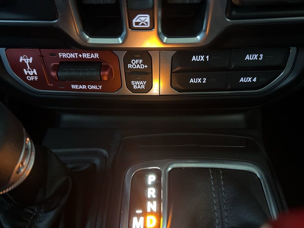 Used 2025 Jeep Gladiator Rubicon w/ Convenience Group image 43