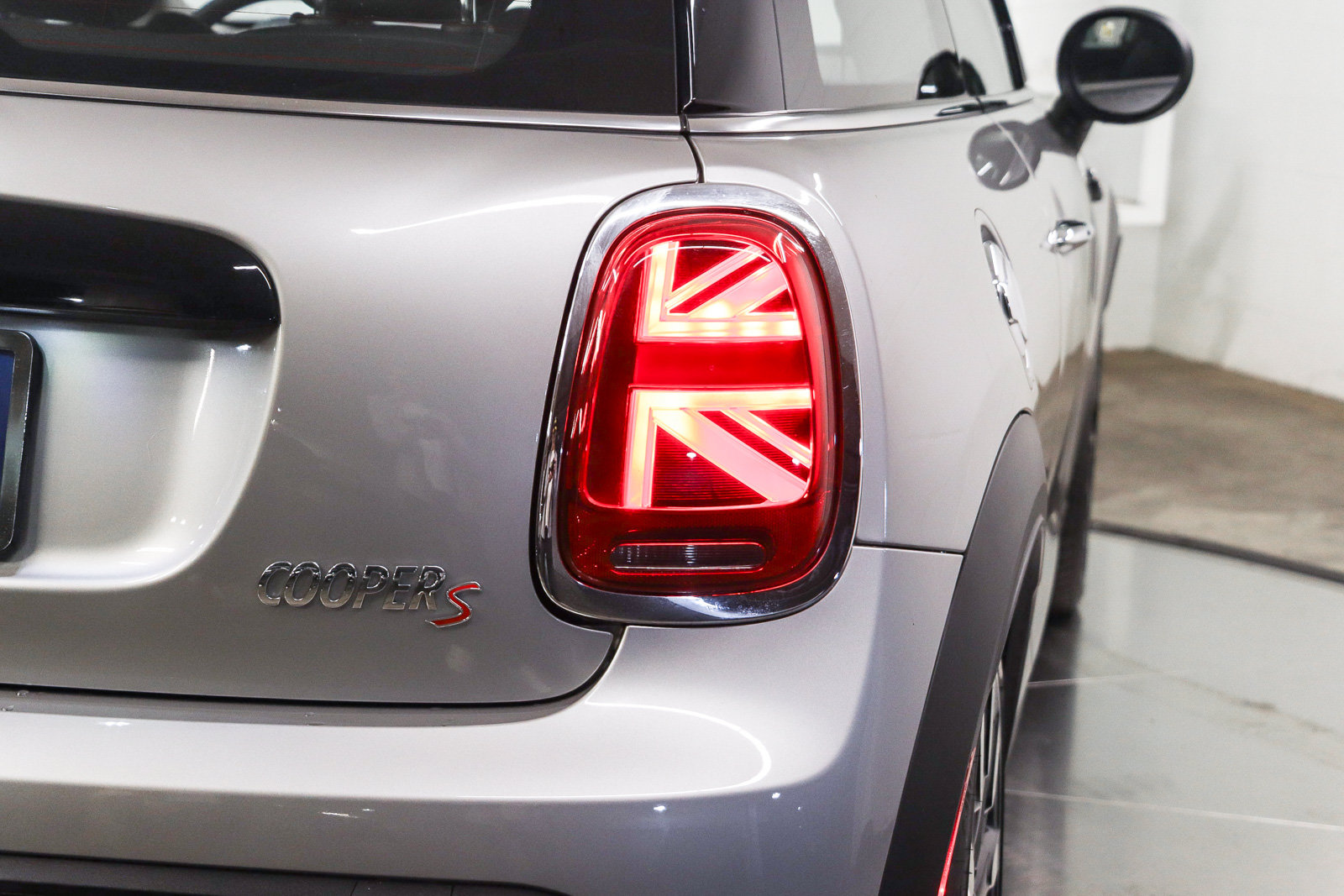 Used 2024 MINI Cooper S FWD image 7