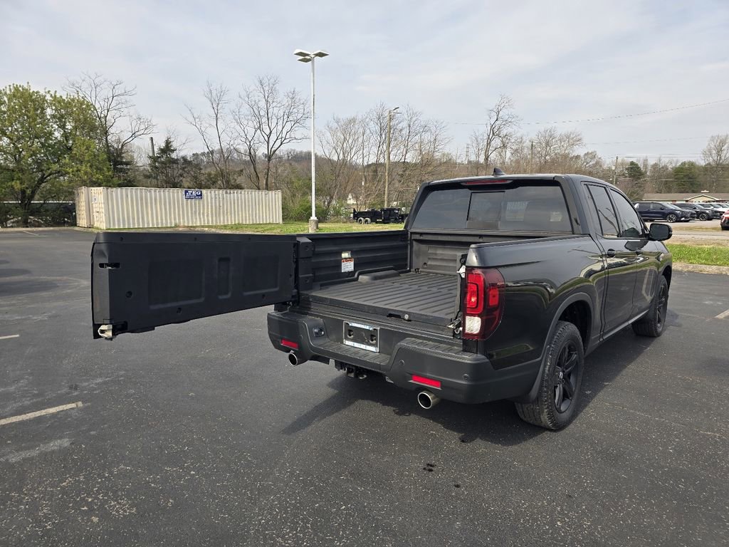 Used 2023 Honda Ridgeline Black Edition image 10