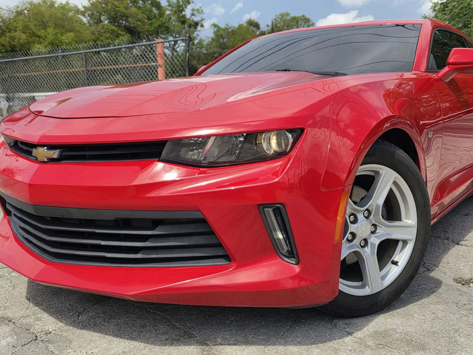 Used 2017 Chevrolet Camaro LT image 4
