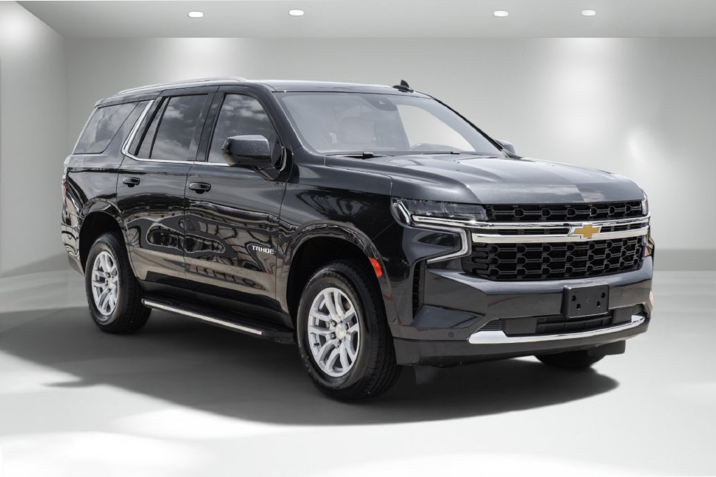 Used 2023 Chevrolet Tahoe LS RWD image 5