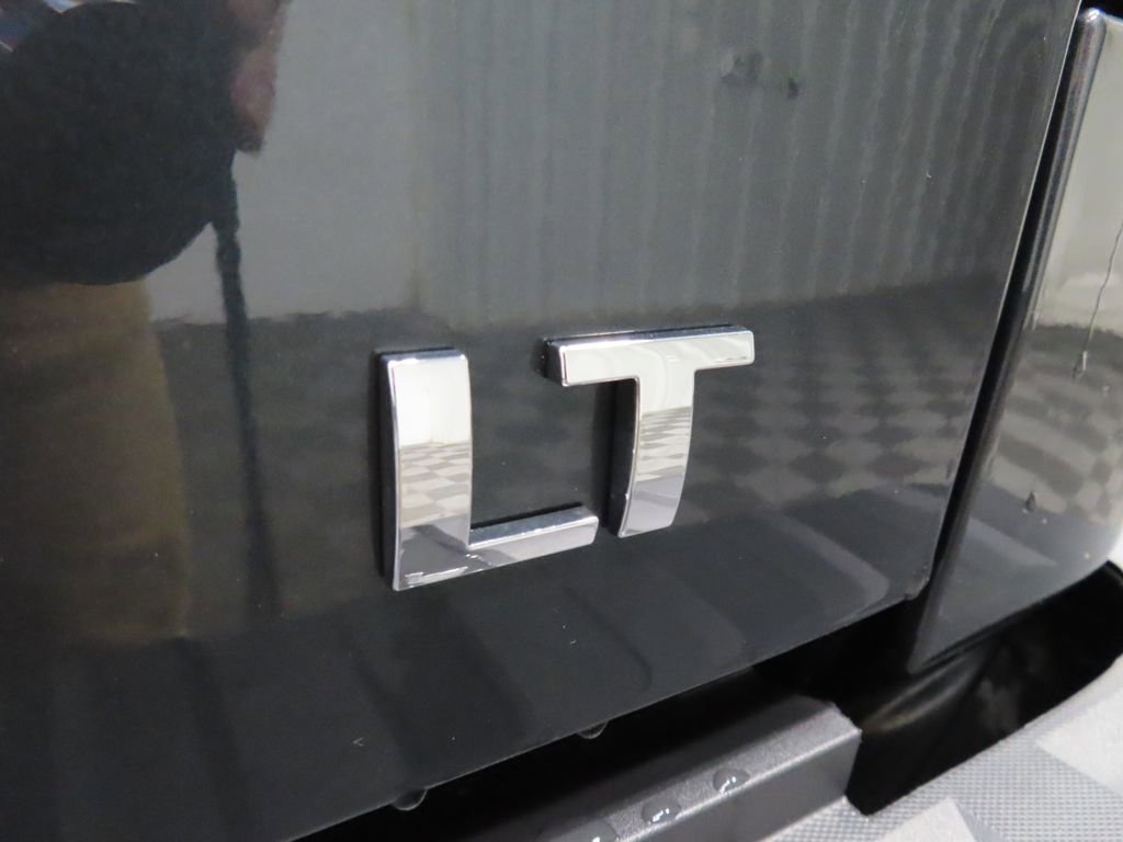 Used 2018 Chevrolet Silverado 1500 LT w/ All Star Edition image 42