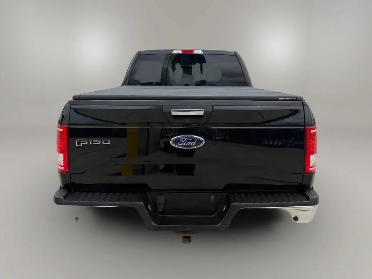 Used 2017 Ford F150 XLT w/ Equipment Group 302A Luxury AWD/4WD image 6