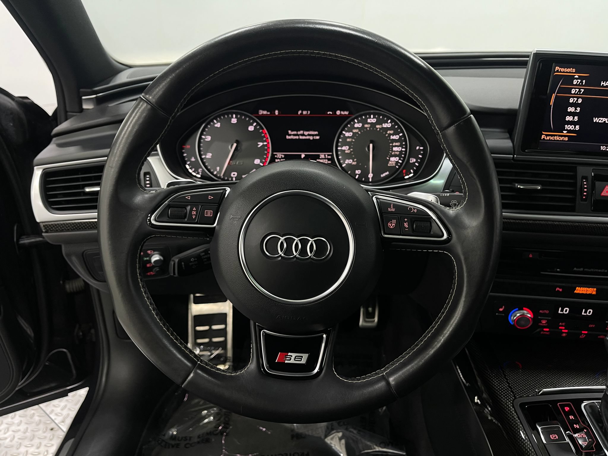 Used 2015 Audi S6 AWD/4WD image 21