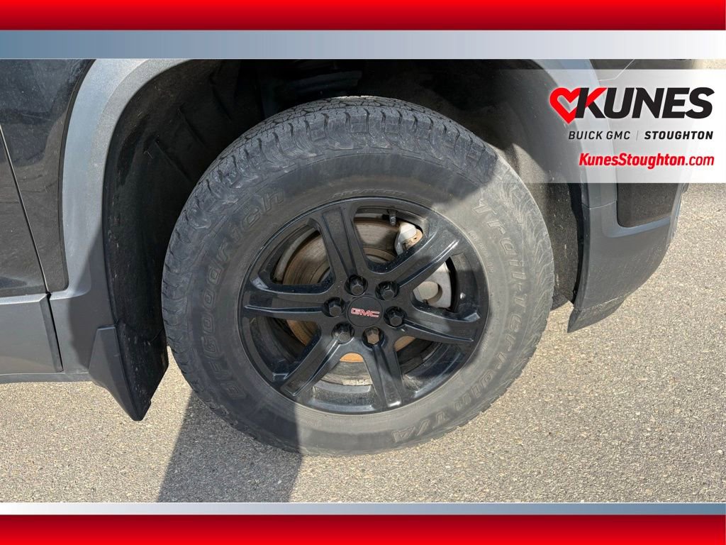 Used 2020 GMC Acadia AT4 w/ Driver Alert Package II image 14