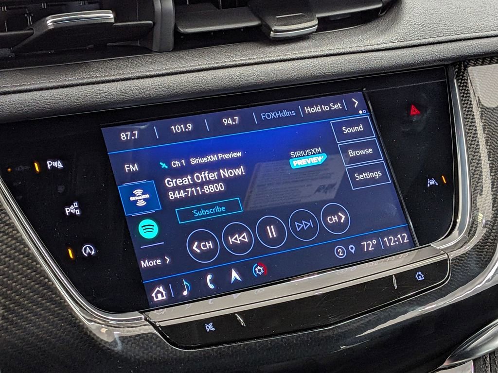 Used 2023 Cadillac XT6 Sport w/ Technology Package image 21