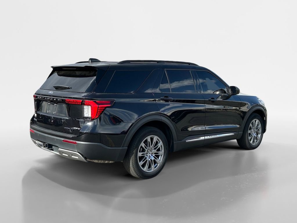 Used 2025 Ford Explorer Active w/ Active Comfort Package AWD/4WD image 6