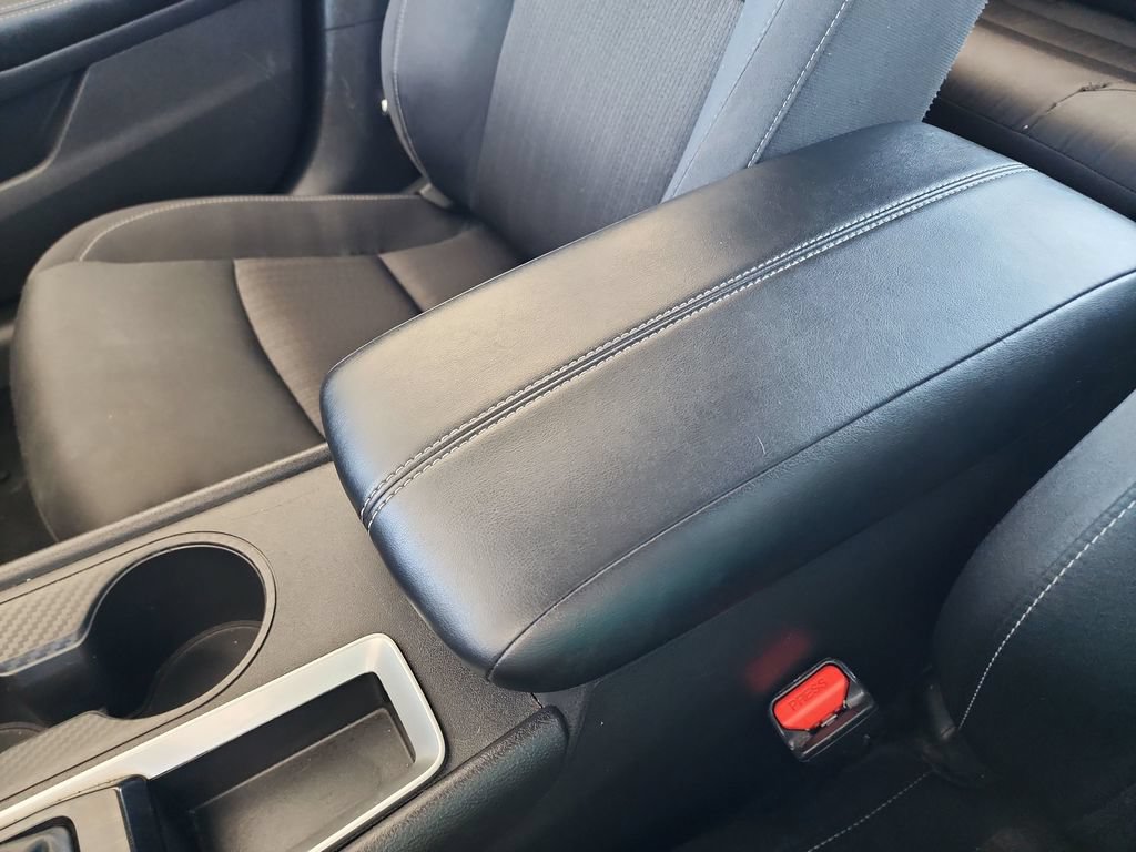 Used 2025 Nissan Altima 2.5 SV FWD image 29