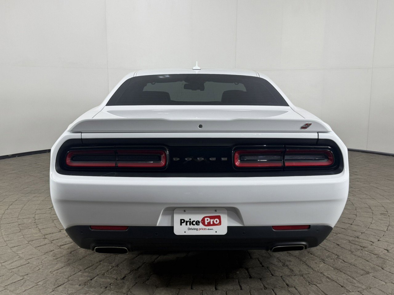 Used 2020 Dodge Challenger GT w/ Plus Package image 6