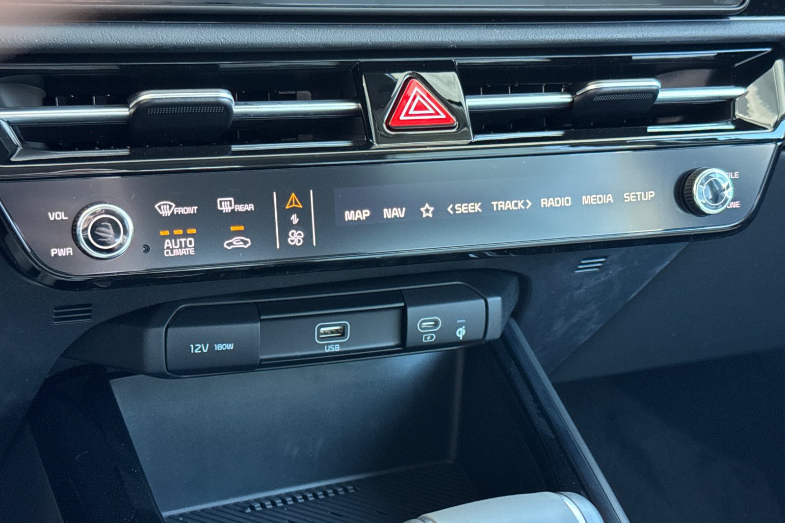 New 2026 Kia Niro EX FWD image 21