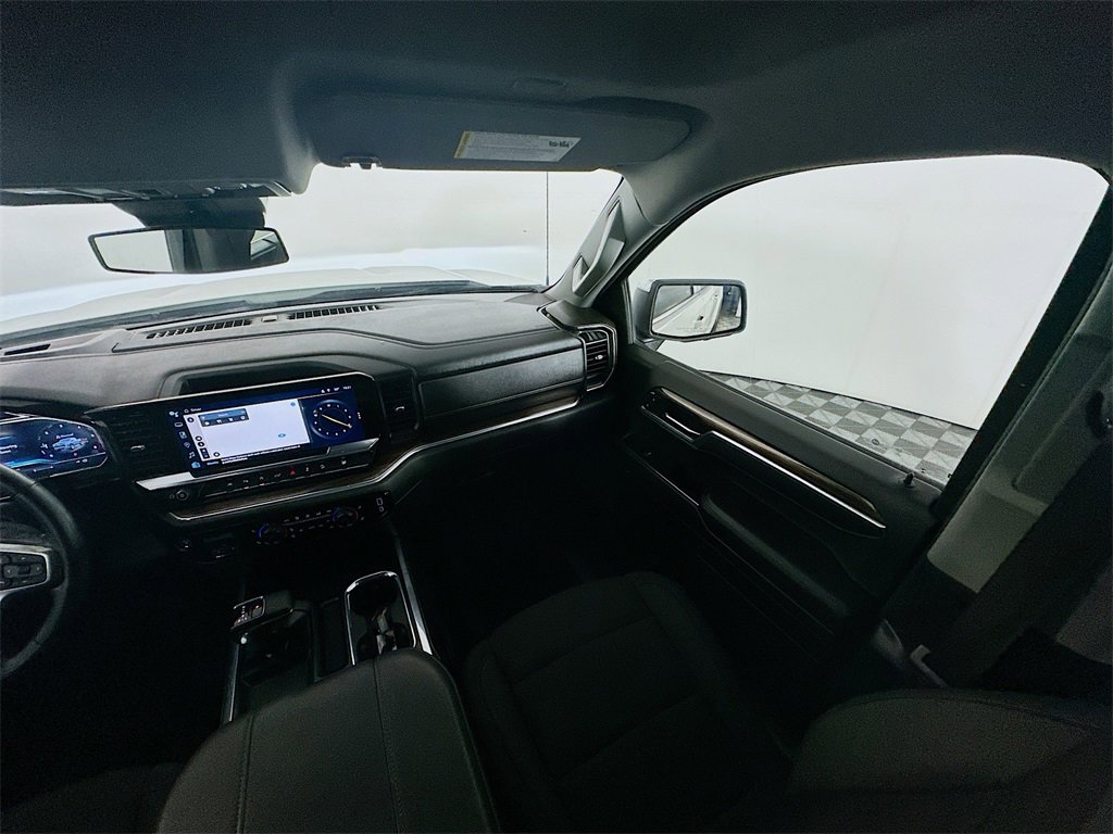 Used 2023 Chevrolet Silverado 1500 LT w/ Z71 Off-Road Package image 11