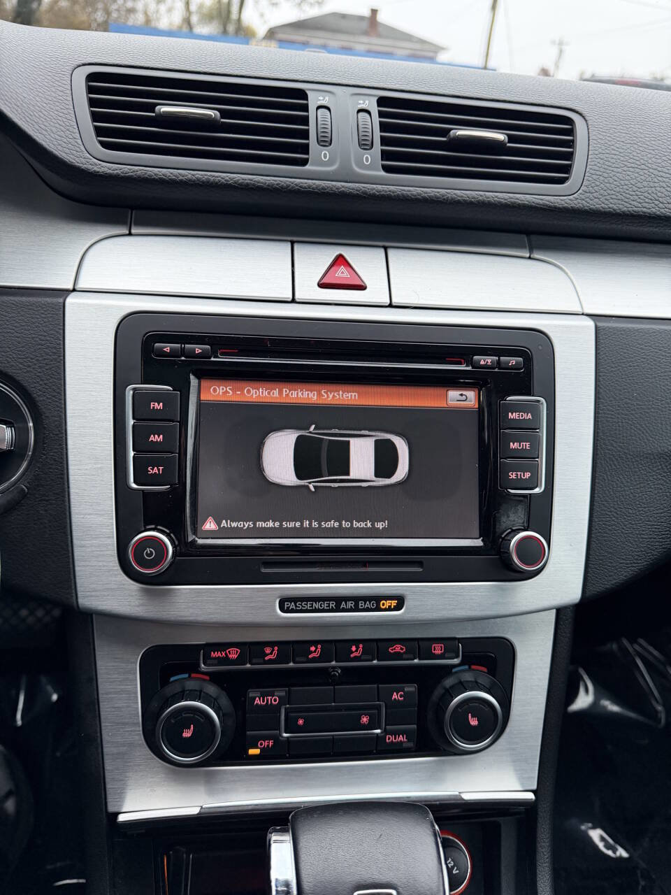 Used 2010 Volkswagen CC Luxury image 29