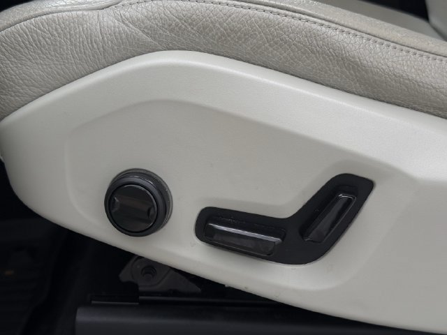Used 2021 Volvo XC90 T5 Momentum w/ Climate Package FWD image 26