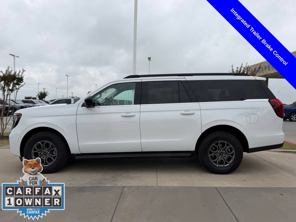 Used 2025 Ford Expedition Max Active AWD/4WD image 9