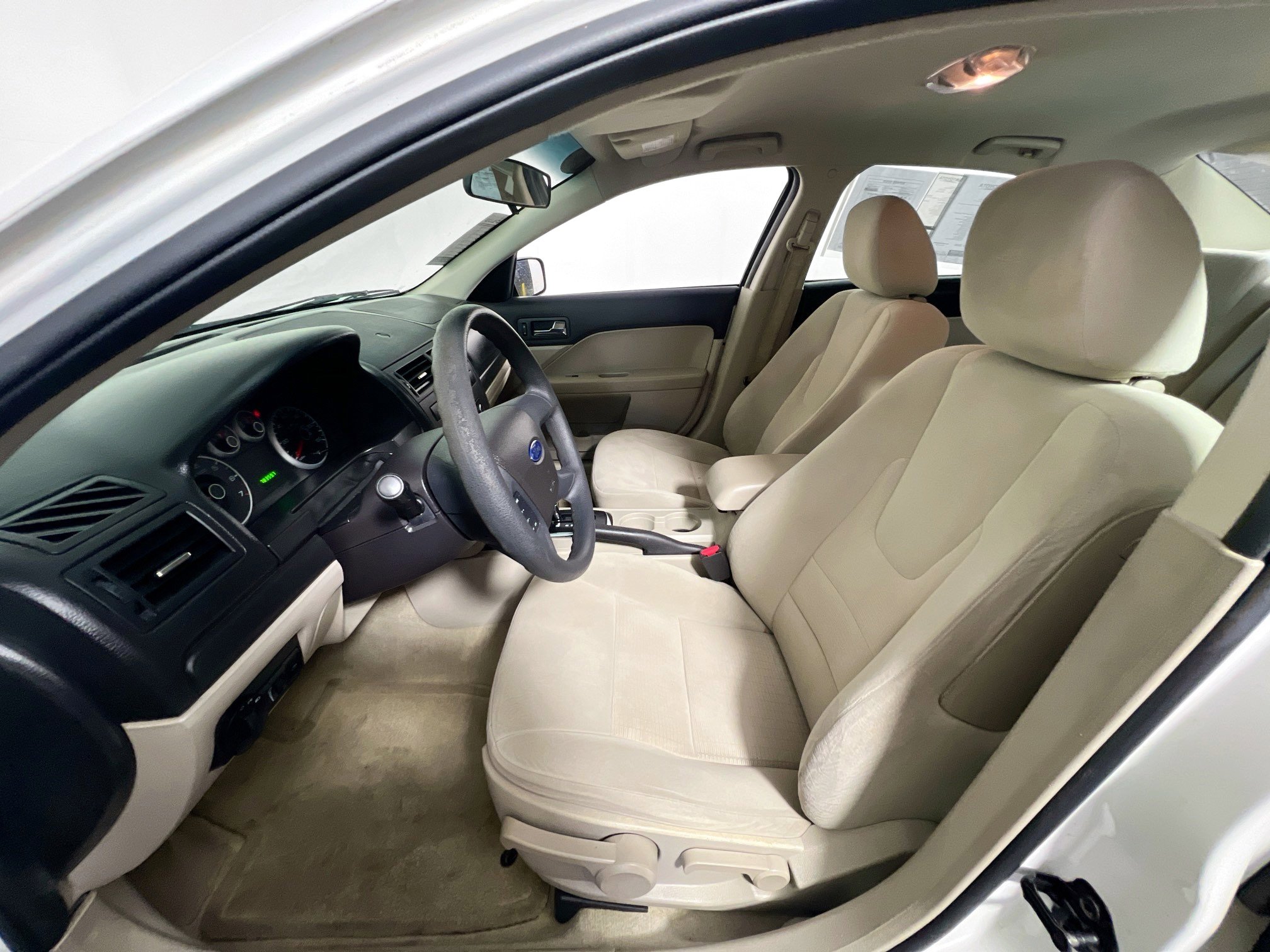 Used 2009 Ford Fusion S image 14