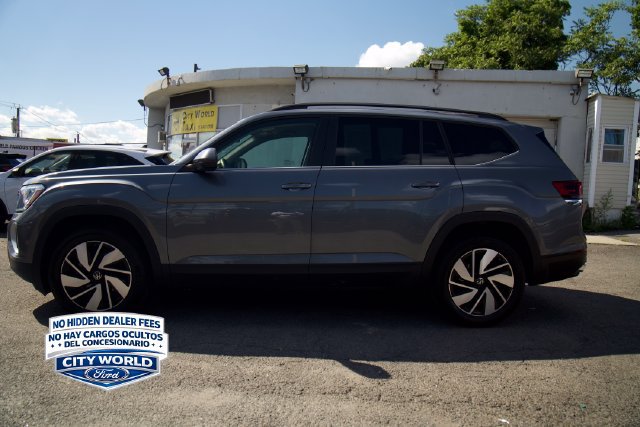 Used 2025 Volkswagen Atlas SE FWD image 5