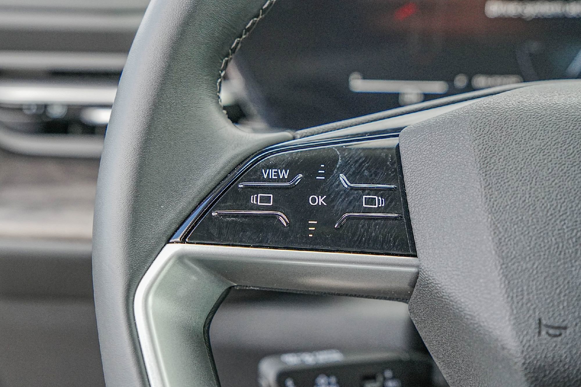 Certified 2025 Audi Q5 Premium w/ Convenience Package image 12