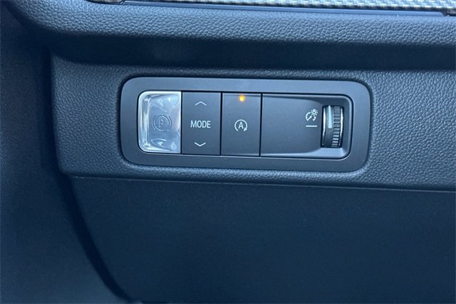 New 2026 Chevrolet Traverse High Country image 36