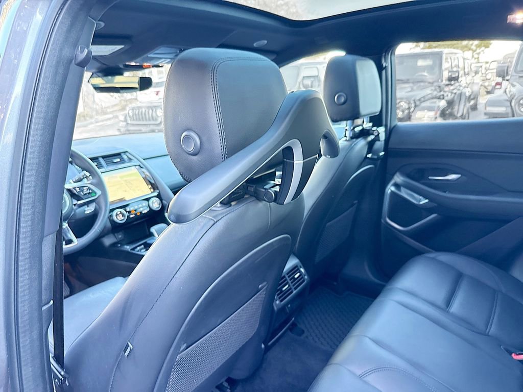 Used 2023 Jaguar E-PACE SE image 25