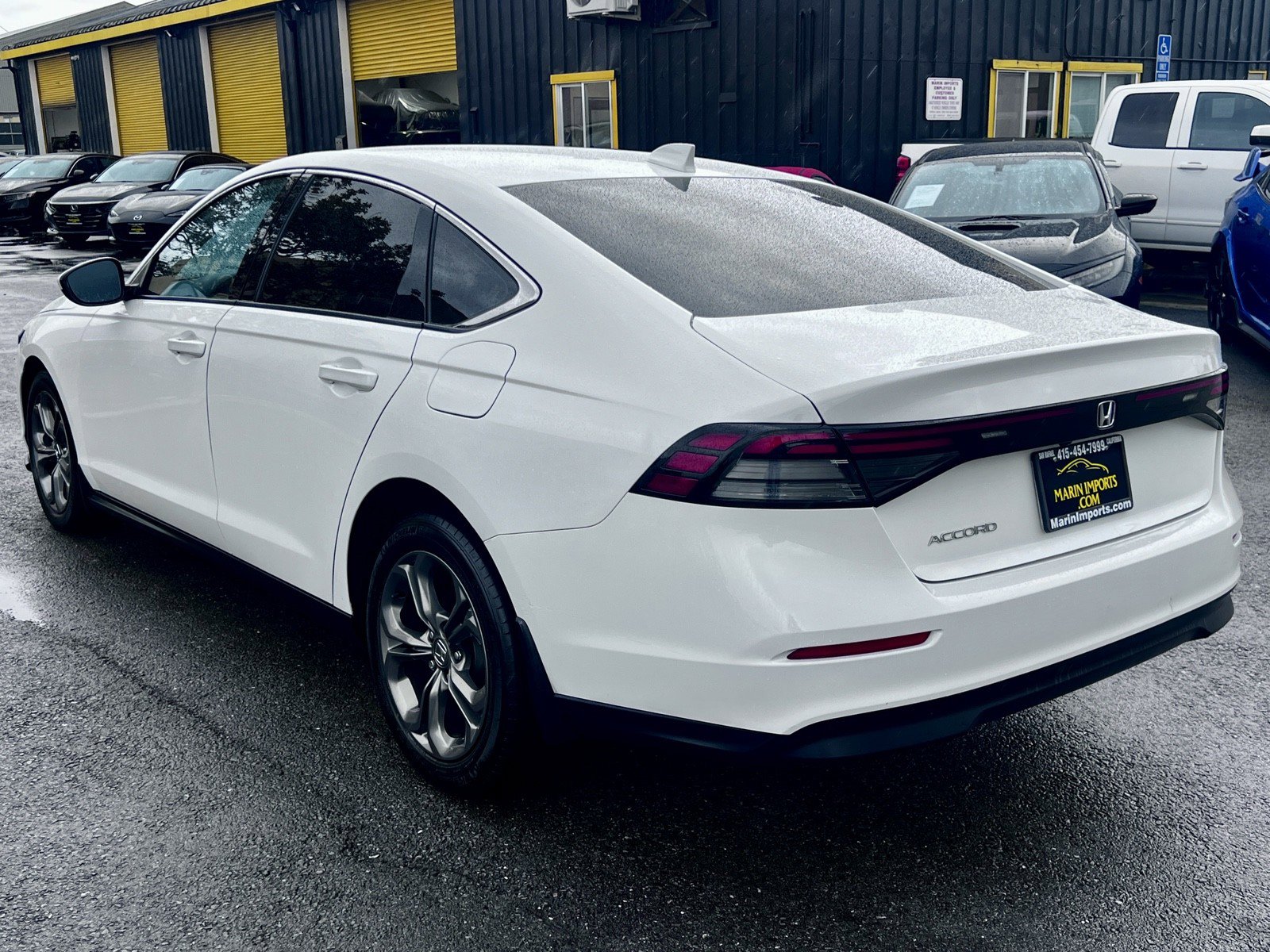 Used 2023 Honda Accord EX image 8