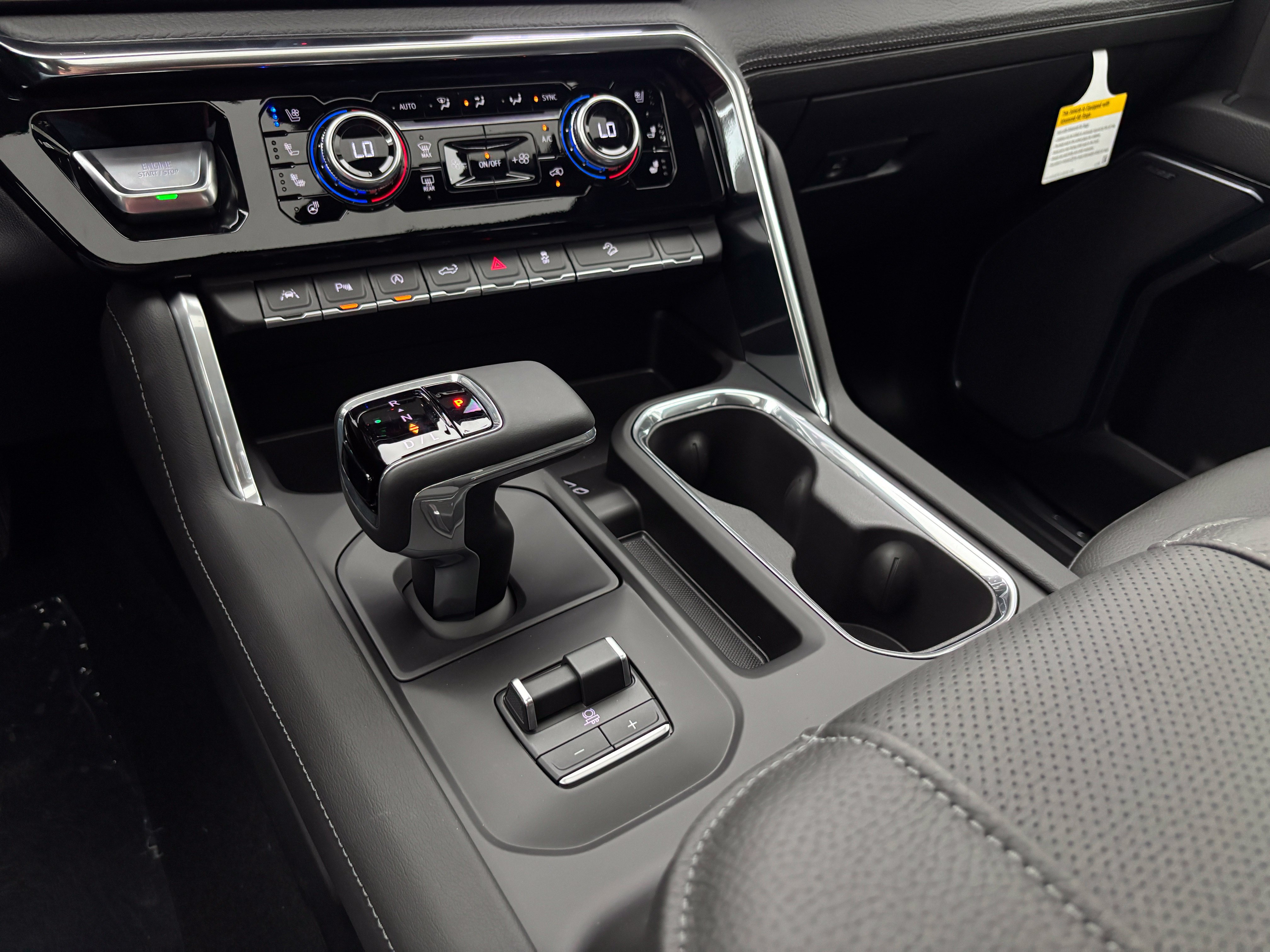 New 2026 GMC Sierra 1500 Denali AWD/4WD image 32