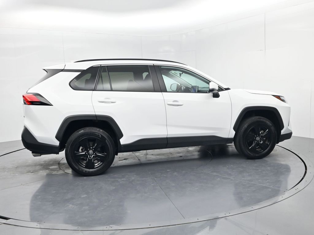 Used 2024 Toyota RAV4 XLE FWD image 8