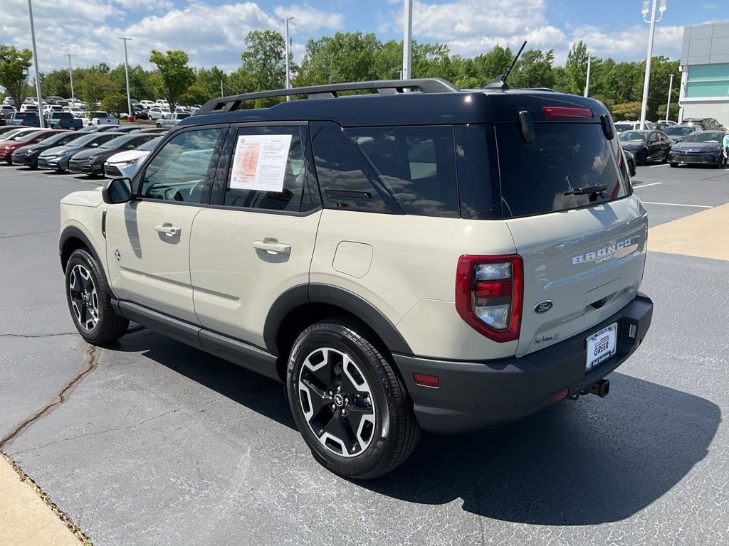Used 2024 Ford Bronco Sport Outer Banks image 16