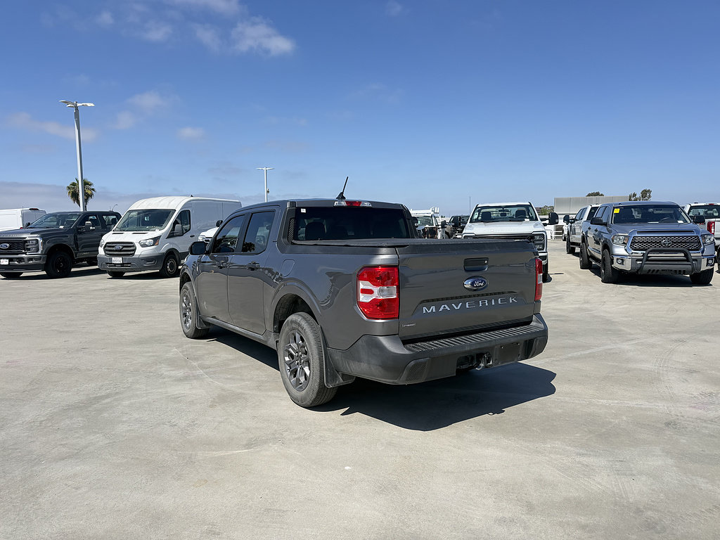 Used 2022 Ford Maverick XLT w/ XLT Luxury Package FWD image 2