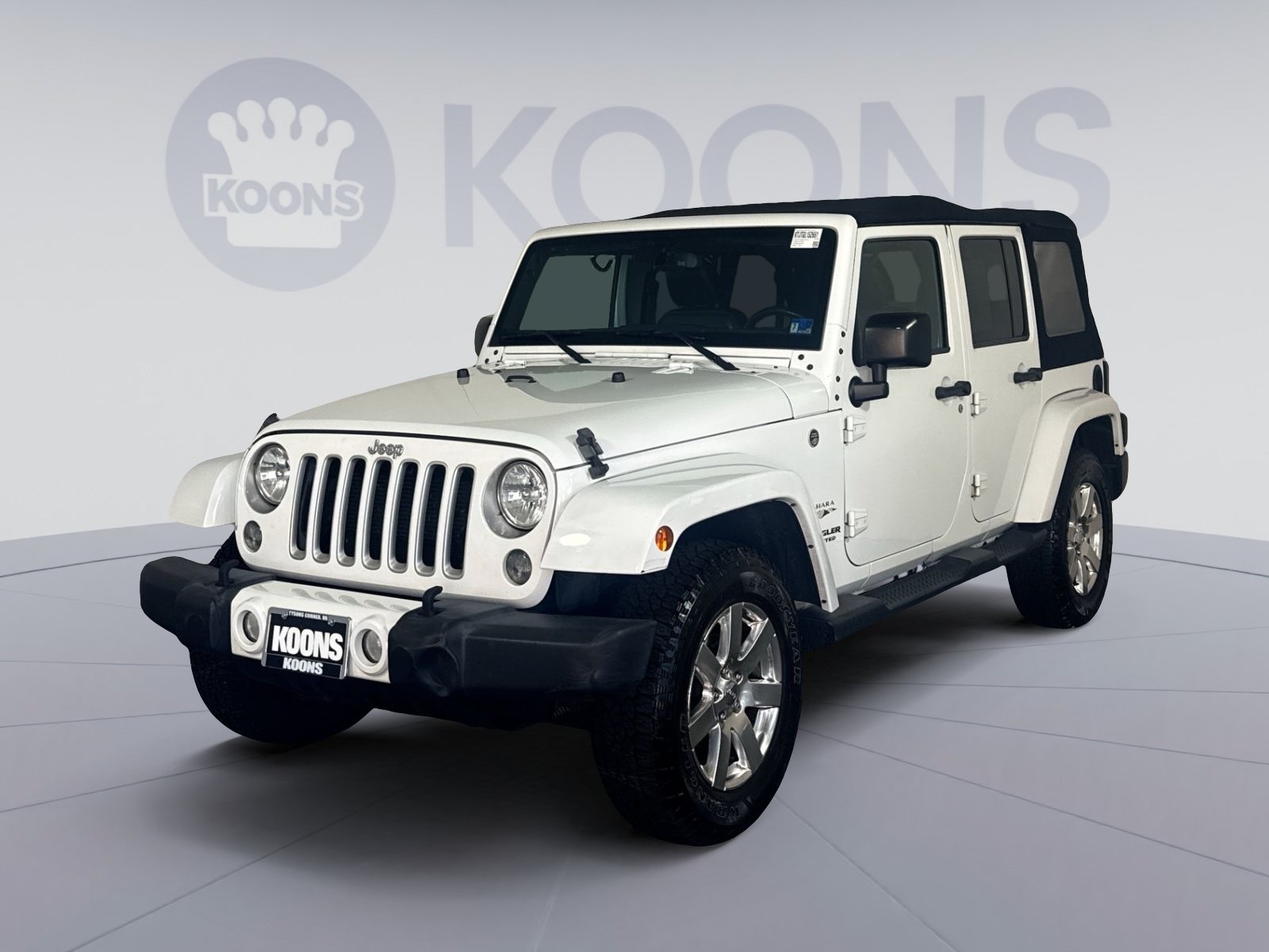 Used 2016 Jeep Wrangler Unlimited Sahara w/ Dual Top Group