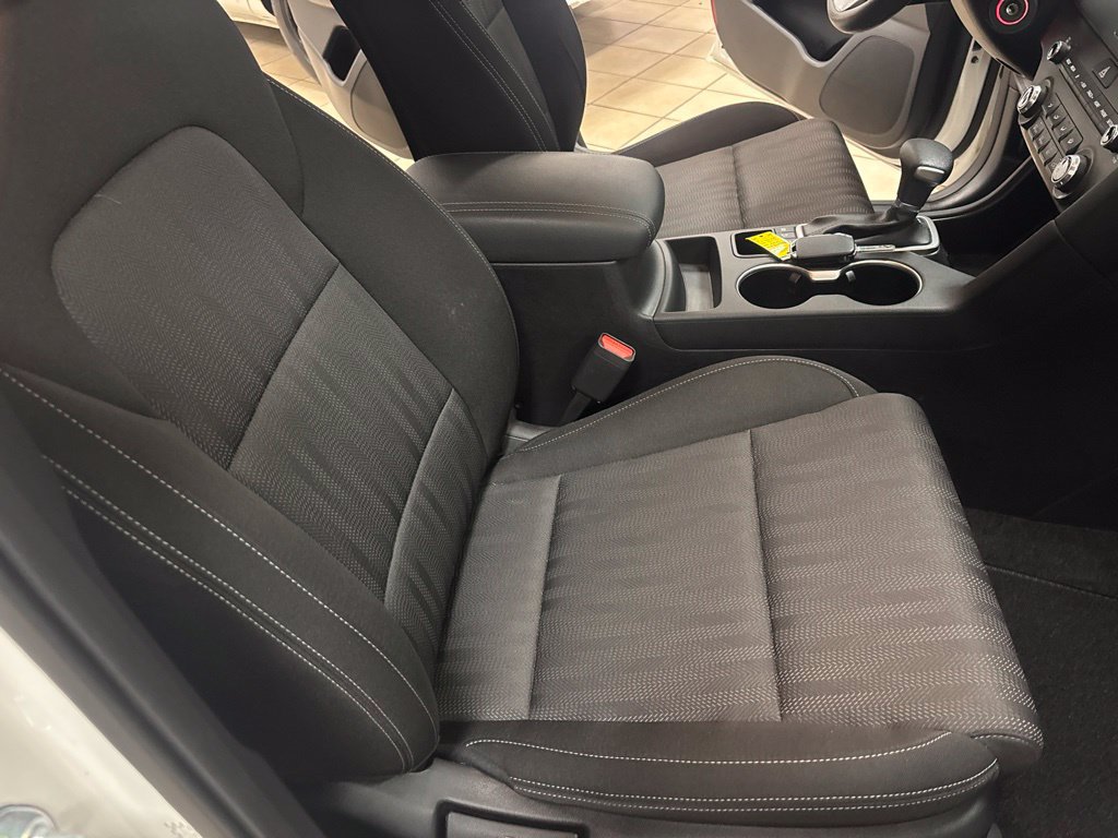 Used 2022 Kia Sportage LX AWD/4WD image 25