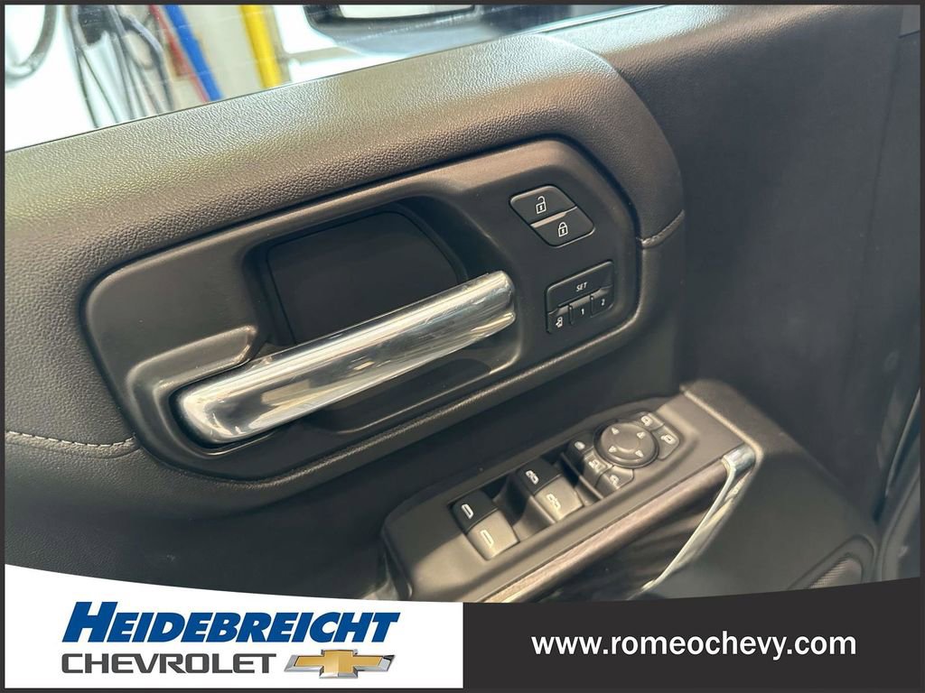 Used 2022 Chevrolet Silverado 2500 LTZ image 21