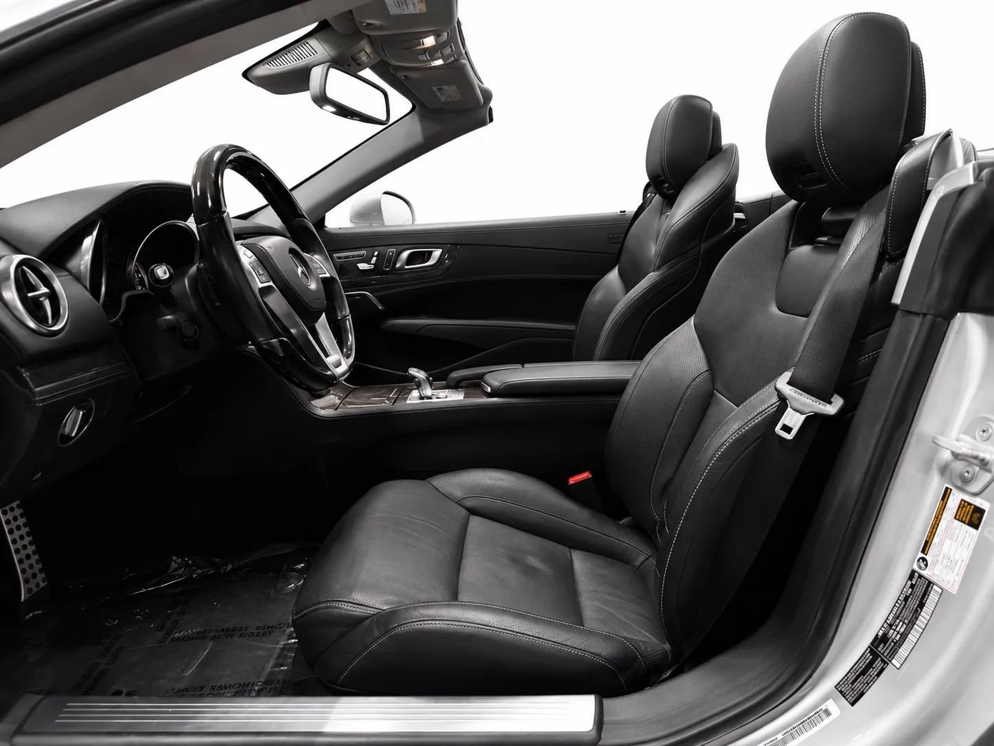 Used 2014 Mercedes-Benz SL 550 image 12