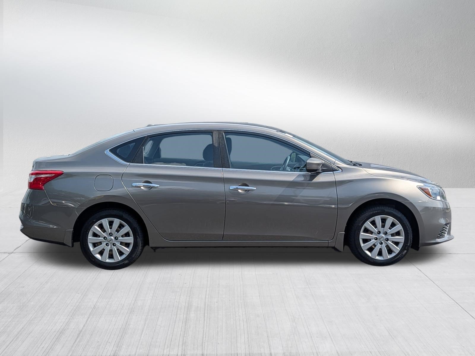 Used 2017 Nissan Sentra SV w/ All Weather Package FWD image 8