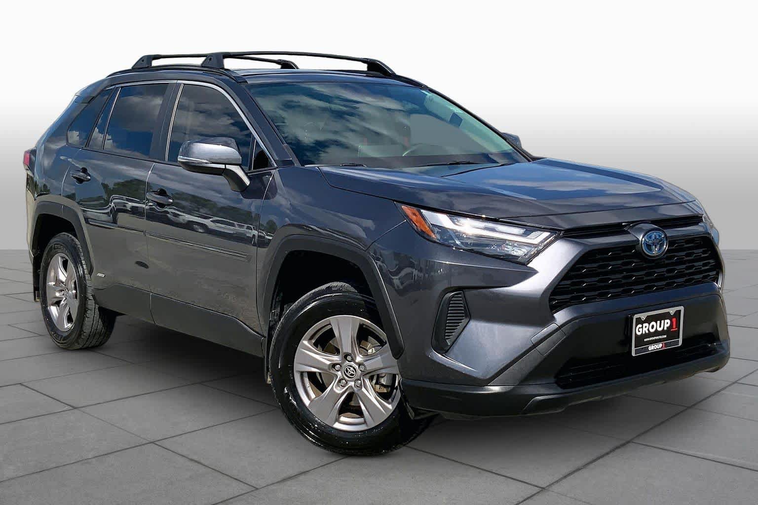 Used 2024 Toyota RAV4 XLE w/ Convenience Package AWD/4WD image 2