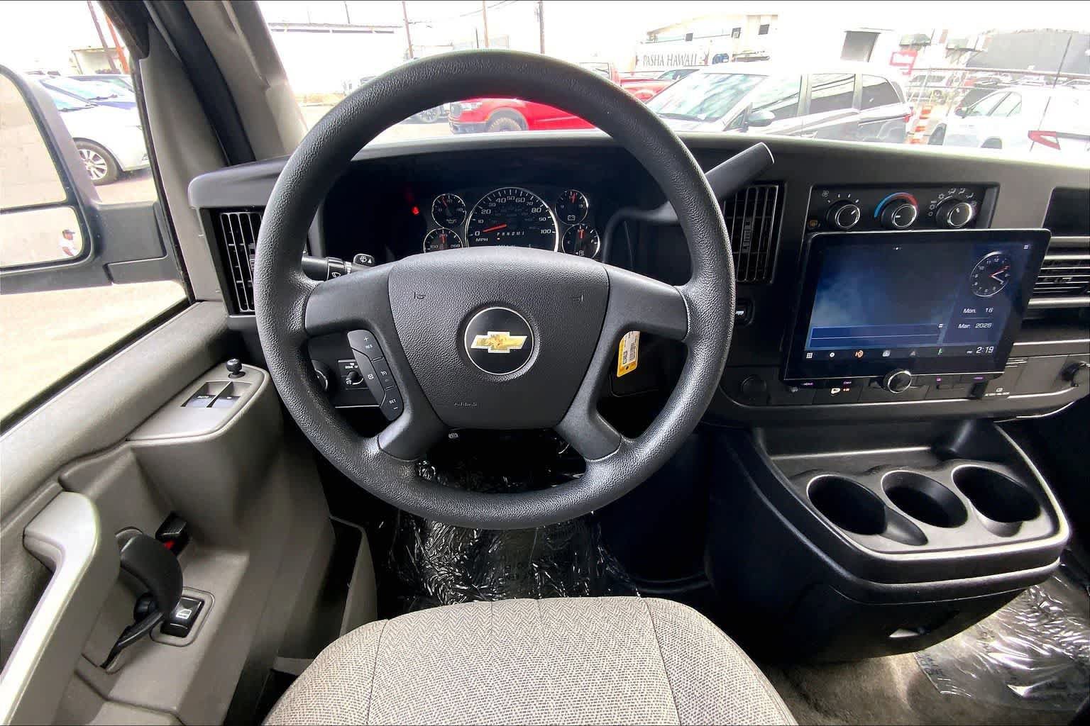 Used 2019 Chevrolet Express 3500 LT w/ LT Preferred Equipment Group image 15